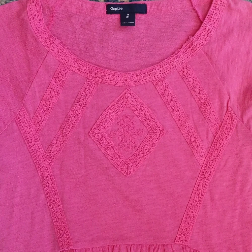 Gap soft knit dress with crocheted trim